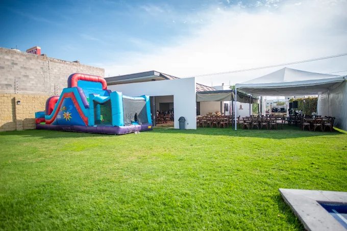 Fiesta infantil con inflables